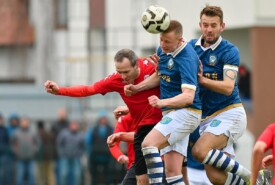 01.{ipmonth0}.2023 Mogilno
Pogoń Mogilno 2:2 (1:0) Chemik Bydgoszcz
IV liga, sezon 2022/2023, 21 kolejka
N/z Piotr Mroziński Bartłomiej Delekta
Foto: Grzegorz Gebala (www.pogonmogilno.pl)