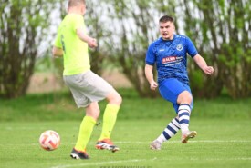07.04.2024 DąbrówkaA-klasa, 16 kolejka Pogoń II Mogilno 3:2 Czarni Wierzchosławice Foto: Grzegorz Gębala