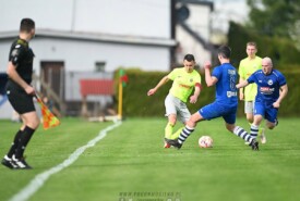 07.04.2024 DąbrówkaA-klasa, 16 kolejka Pogoń II Mogilno 3:2 Czarni Wierzchosławice Foto: Grzegorz Gębala