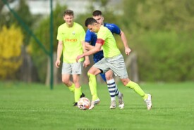 07.04.2024 DąbrówkaA-klasa, 16 kolejka Pogoń II Mogilno 3:2 Czarni Wierzchosławice Foto: Grzegorz Gębala