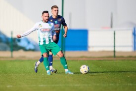 19.10.2024 Mogilno IV liga 2024/2025 13 kolejka Pogoń Mogilno 2:1 Kujawiak KowalFoto: Grzegorz Gębala