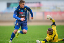 09.11.2024 Bydgoszcz IV liga16 kolejka 2024/2025Polonia Bydgoszcz 1:7 Pogoń MogilnoFoto: Grzegorz Gębala