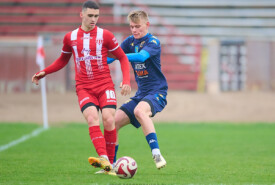 09.11.2024 Bydgoszcz IV liga16 kolejka 2024/2025Polonia Bydgoszcz 1:7 Pogoń MogilnoFoto: Grzegorz Gębala