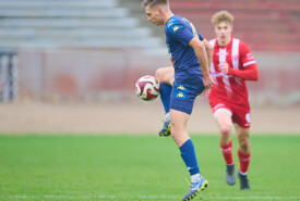 09.11.2024 Bydgoszcz IV liga16 kolejka 2024/2025Polonia Bydgoszcz 1:7 Pogoń MogilnoFoto: Grzegorz Gębala
