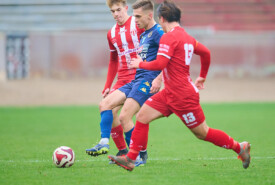 09.11.2024 Bydgoszcz IV liga16 kolejka 2024/2025Polonia Bydgoszcz 1:7 Pogoń MogilnoFoto: Grzegorz Gębala