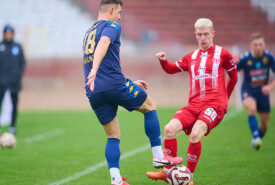 09.11.2024 Bydgoszcz IV liga16 kolejka 2024/2025Polonia Bydgoszcz 1:7 Pogoń MogilnoFoto: Grzegorz Gębala