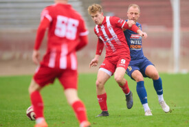 09.11.2024 Bydgoszcz IV liga16 kolejka 2024/2025Polonia Bydgoszcz 1:7 Pogoń MogilnoFoto: Grzegorz Gębala