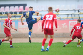 09.11.2024 Bydgoszcz IV liga16 kolejka 2024/2025Polonia Bydgoszcz 1:7 Pogoń MogilnoFoto: Grzegorz Gębala