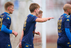 09.11.2024 Bydgoszcz IV liga16 kolejka 2024/2025Polonia Bydgoszcz 1:7 Pogoń MogilnoFoto: Grzegorz Gębala