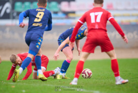 09.11.2024 Bydgoszcz IV liga16 kolejka 2024/2025Polonia Bydgoszcz 1:7 Pogoń MogilnoFoto: Grzegorz Gębala