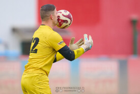 09.11.2024 Bydgoszcz IV liga16 kolejka 2024/2025Polonia Bydgoszcz 1:7 Pogoń MogilnoFoto: Grzegorz Gębala