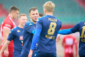 09.11.2024 Bydgoszcz IV liga16 kolejka 2024/2025Polonia Bydgoszcz 1:7 Pogoń MogilnoFoto: Grzegorz Gębala