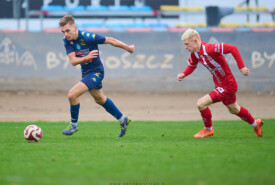 09.11.2024 Bydgoszcz IV liga16 kolejka 2024/2025Polonia Bydgoszcz 1:7 Pogoń MogilnoFoto: Grzegorz Gębala