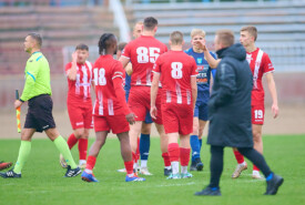 09.11.2024 Bydgoszcz IV liga16 kolejka 2024/2025Polonia Bydgoszcz 1:7 Pogoń MogilnoFoto: Grzegorz Gębala
