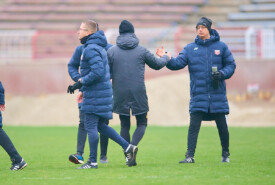 09.11.2024 Bydgoszcz IV liga16 kolejka 2024/2025Polonia Bydgoszcz 1:7 Pogoń MogilnoFoto: Grzegorz Gębala