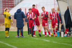 09.11.2024 Bydgoszcz IV liga16 kolejka 2024/2025Polonia Bydgoszcz 1:7 Pogoń MogilnoFoto: Grzegorz Gębala