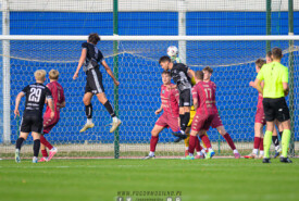 17.10.2026, Mogilno, Unisport IV liga, 12 kolejka, Pogoń Mogilno 2:4 Mustang Ostaszewo, Foto Grzegorz Gębala / www.pogonmogilno.pl Pogoń Mogilno 2:4 Mustang Ostaszewo